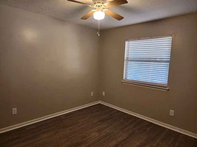 6568 Harbour Blvd — Photo 16