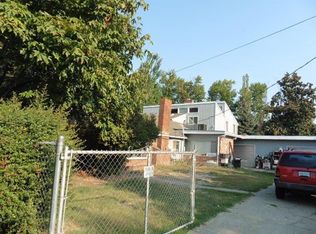 450 Charlotte Ann Rd, Medford, OR 97501