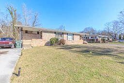 3rd image of 4721 Midland Pike