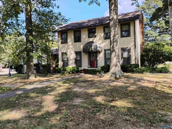 716 Mohawk St NW, Hartselle, AL 35640