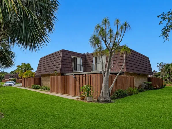 5808 SE Riverboat Drive #304, Stuart, FL 34997