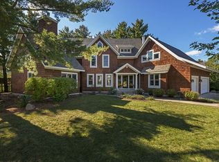 10055 Powers Lake Trl, Woodbury, MN 55129