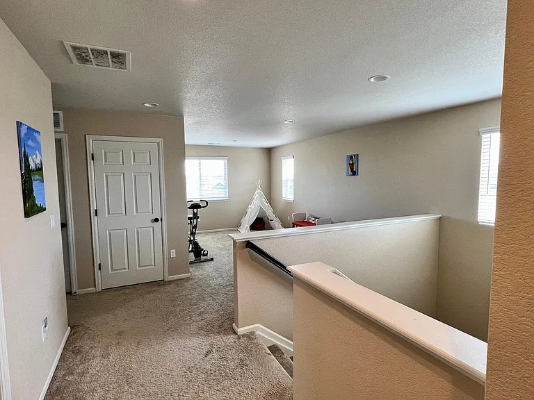 857 Audubon Peak Dr — Photo 20