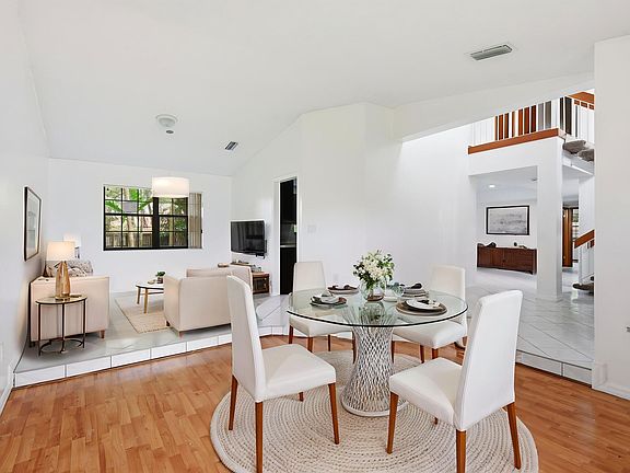3rd image of 16101 SW 153rd Avenue