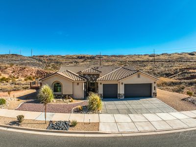 492 N Sandy Talus Dr, Washington, UT, 84780