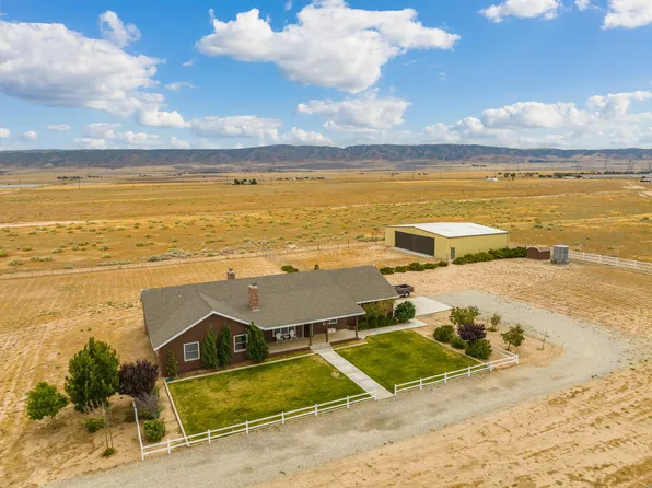 44775 80th St W, Lancaster, CA 93536