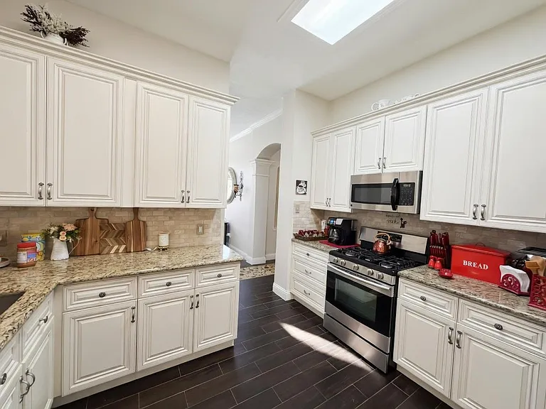 18015 Oak Cottage Ct — Photo 14