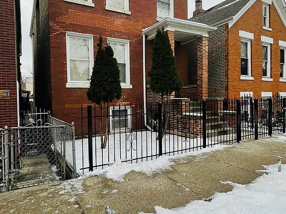2nd image of 3007 S Homan Ave