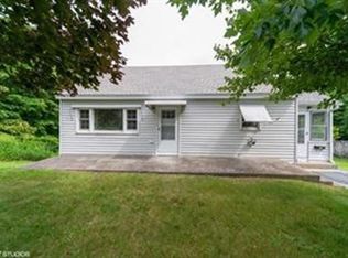 201 Whalom Rd, Lunenburg, MA 01462