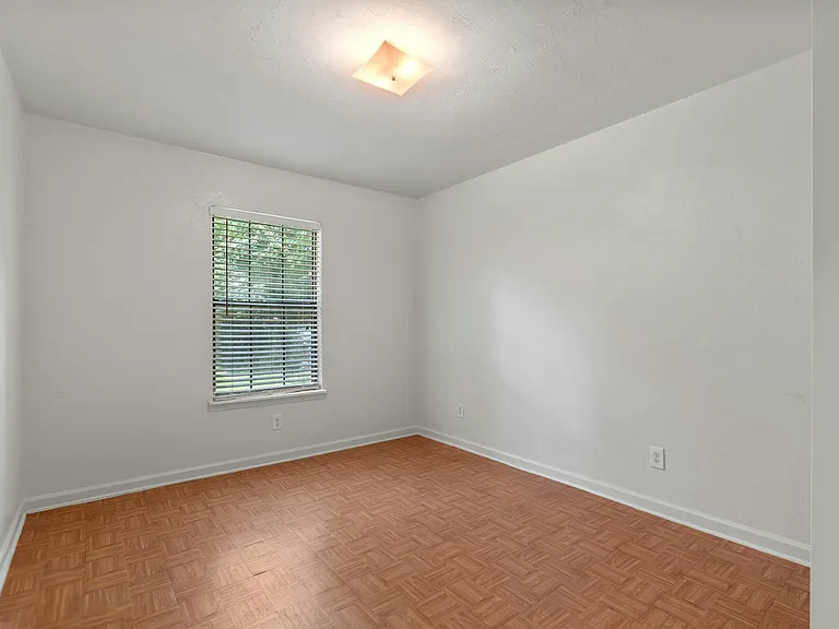 2434 Jolene Ln — Photo 25