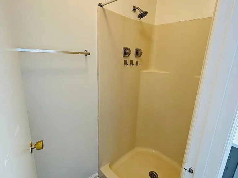 507C Green St — Photo 12