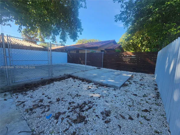 1726 SW 25th Ave #B, Miami, FL 33145