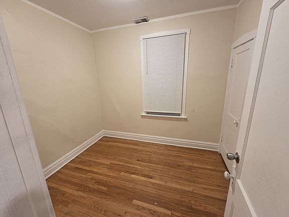 4th image of 3951 S Campbell Ave #2