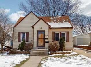 1038 6th Ave SE, Rochester, MN 55904