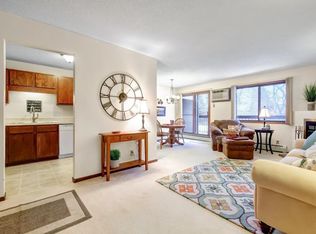 7301 W 101st St APT 113, Bloomington, MN 55438
