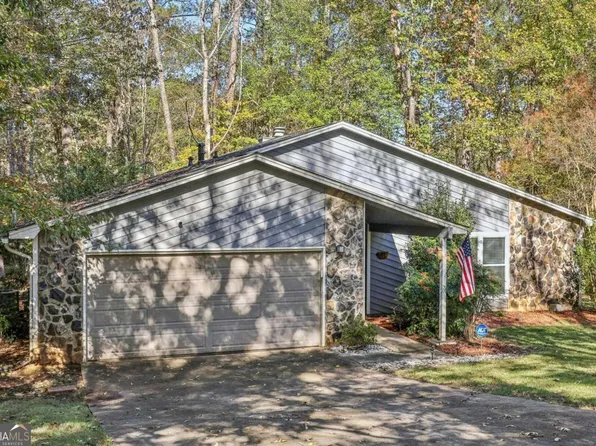 4295 Springfield Dr, Peachtree Corners, GA 30092