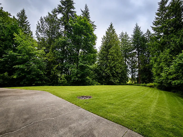 5533 Grandview Rd — Photo 31