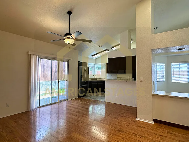 1417 Glen Ellen Ln — Photo 13