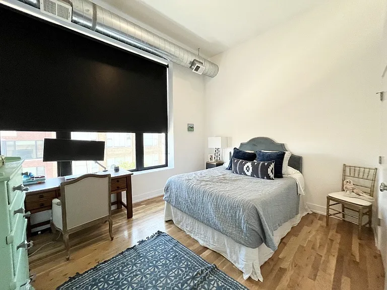 1348 N. Milwaukee Ave. — Photo 7