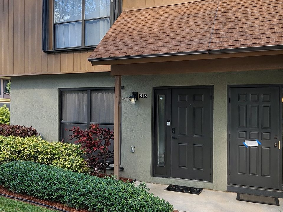 1st image of 818 Sandtree Dr