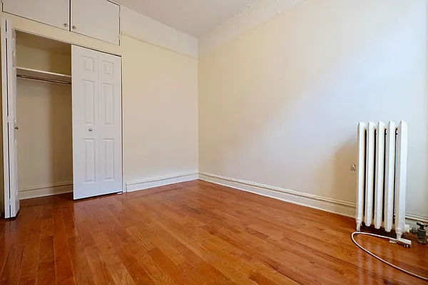 Rented by Keller Williams NYC | media 16