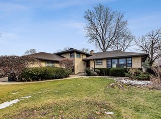 6425 N Kolmar Ave, Lincolnwood, IL