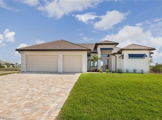 1027 NW 38th Ave, Cape Coral, FL 33993