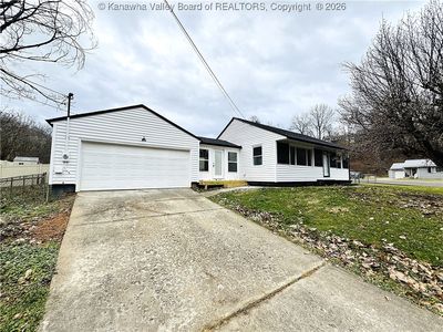 101 Riverview Dr, Saint Albans, WV, 25177