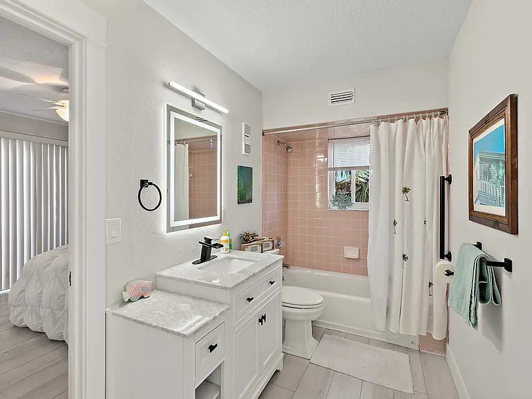 1335 N Central Ave — Photo 59