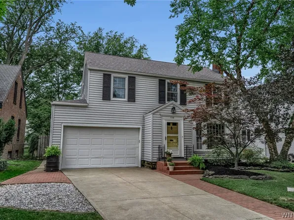 150 Burbank Dr, Amherst, NY 14226