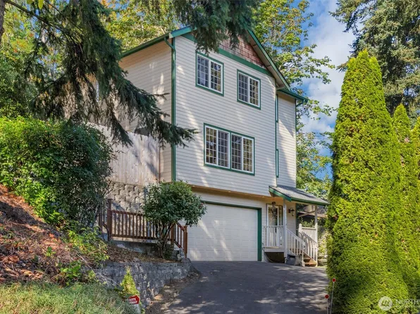23930 100th Avenue W, Edmonds, WA 98020