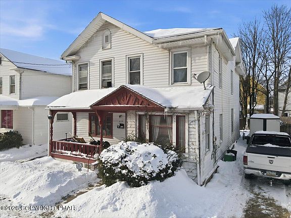 2nd image of 825 S Franklin St
