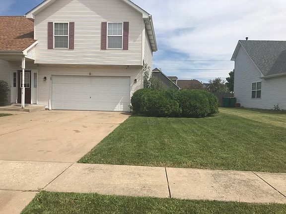 2nd image of 810 Edgerton Dr