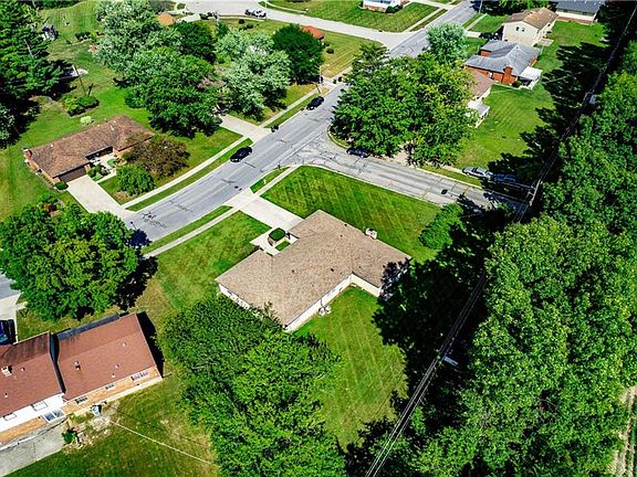 3rd image of 5300 Heatherton Dr