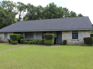 1 Stonewall Ct #A, Longview, TX 75604