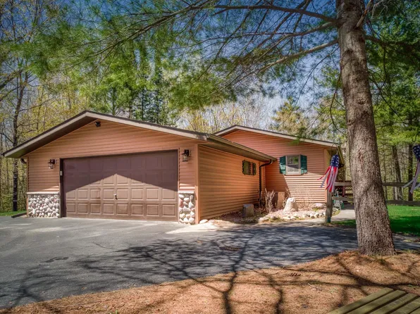 1739 W Bass Lake Rd, Eagle River, WI 54521