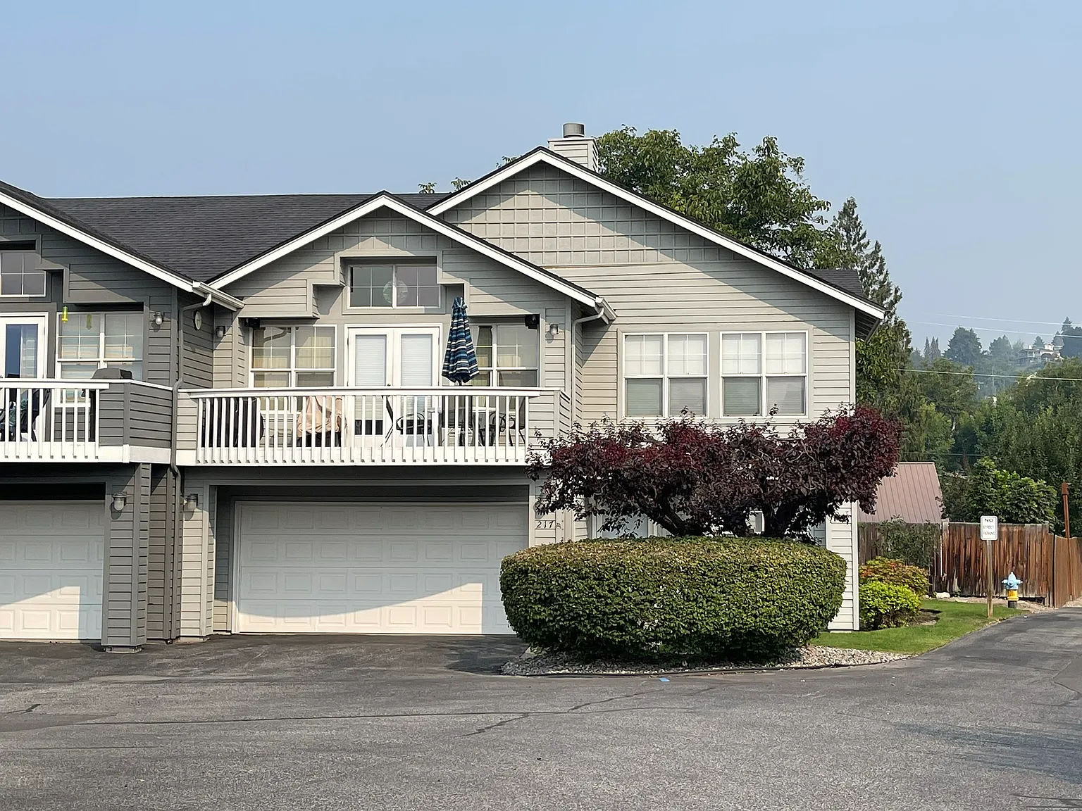 217 Parkway Drive - 1 — Photo 2