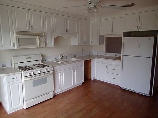 2nd image of 5096 Cornell Walk