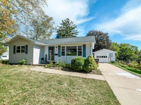 405 South 4th Street, Mount Horeb, WI 53572