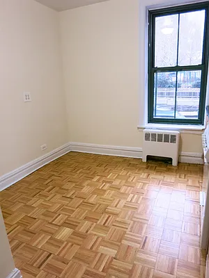 Rented by City & Suburban | media 40