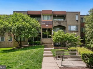452 Girard St APT 302, Gaithersburg, MD
