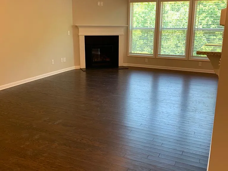 1319 Elderwood Way — Photo 5