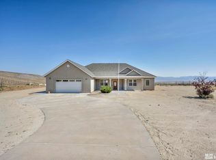 10 Spanish Springs Rd, Hawthorne, NV 89415