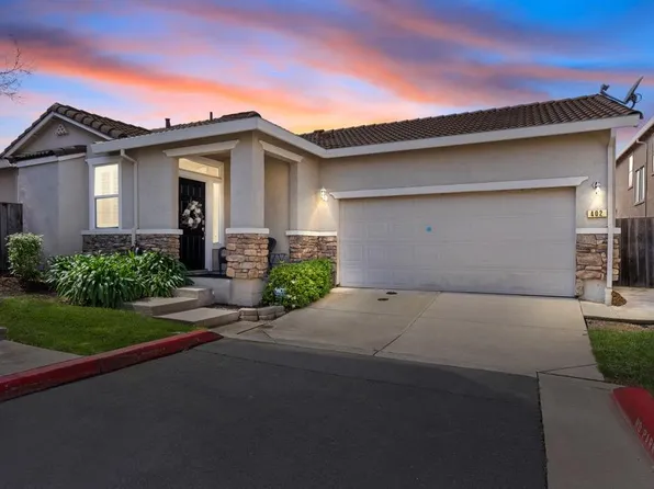 402 Dragonfly Cir, Sacramento, CA 95834