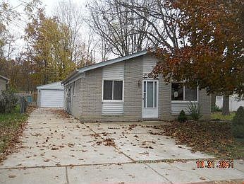 1st image of 17923 Glenis Ave