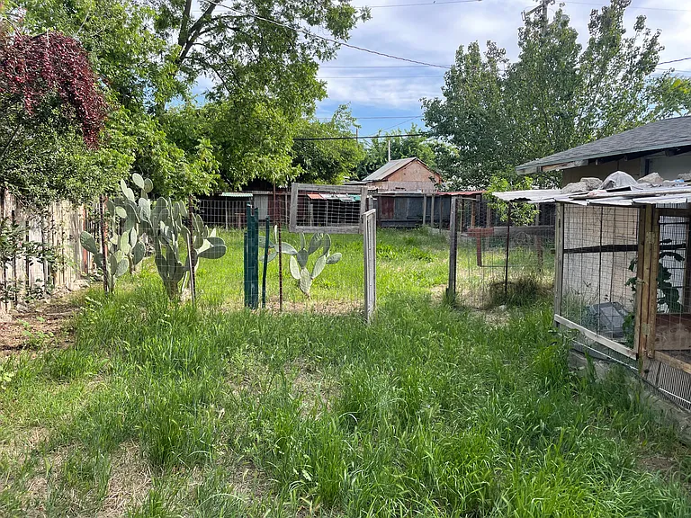 23rd Ave — Photo 4