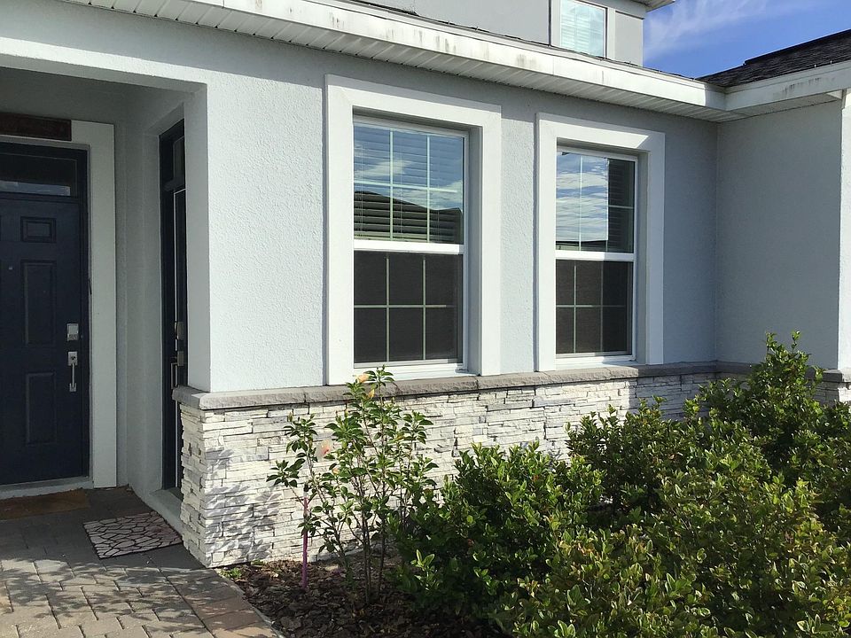 Front of apartment.