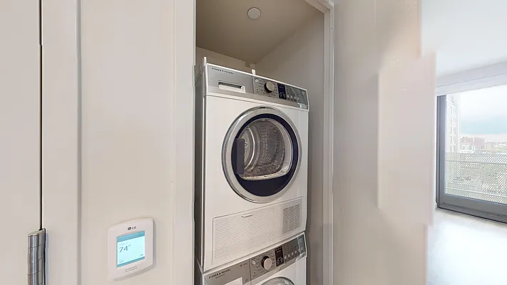 Rented by Bond New York | media 41