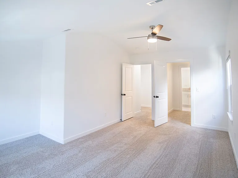 117 N School Ave #2 — Photo 10