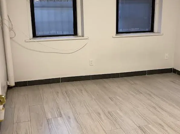 151 Allen Street image 8 of 11